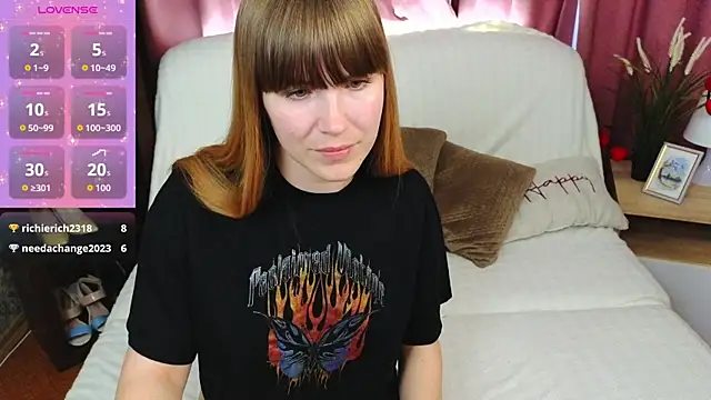 EmilyCuper_ Live XXX Chat