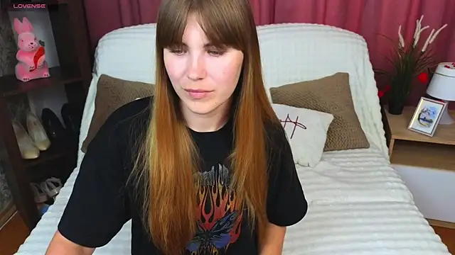 EmilyCuper_ élő XXX-chatje