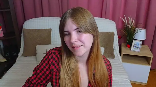 Živý XXX chat EmilyCuper_