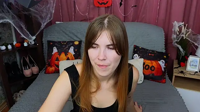 EmilyCuper_ élő XXX-chatje