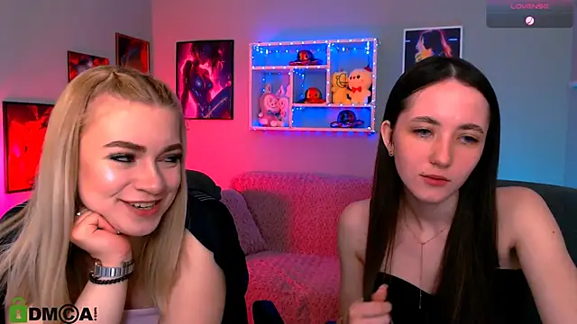 bella_dorn webcam show