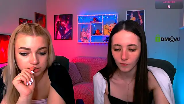 bella_dorn webcam show