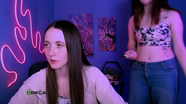 Онлайн чат XXX bella_dorn