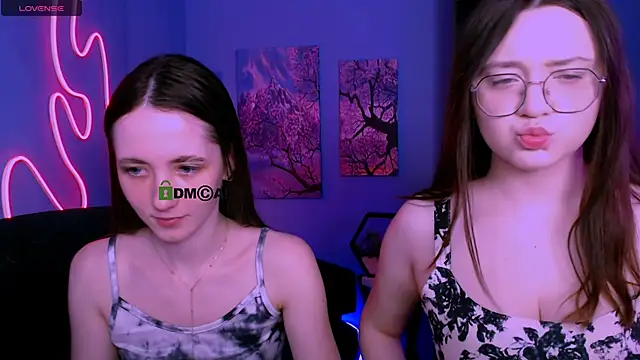 bella_dorn élő XXX-chatje