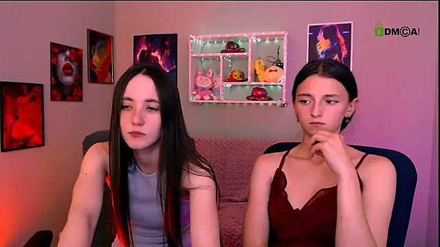 bella_dorn's Webcam Show