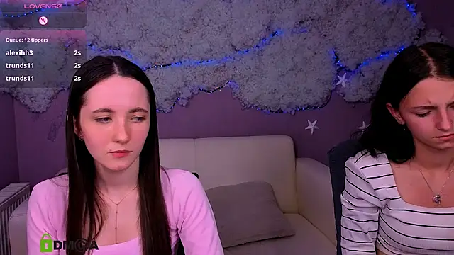 bella_dorn Pertunjukan Webcam