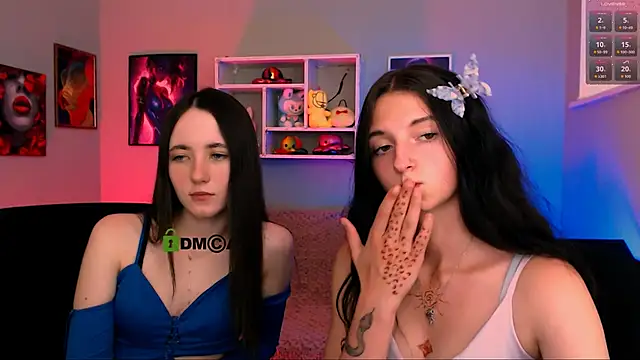 bella_dorn webcam show