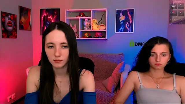 bella_dorn Show Webcam