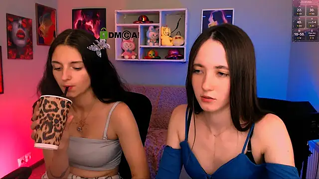 bella_dornn Webbikameraesitys