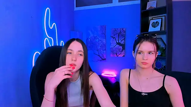 Вебкам-шоу bella_dorn