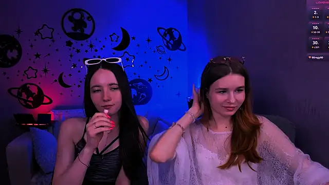 bella_dorn's Webcam Show