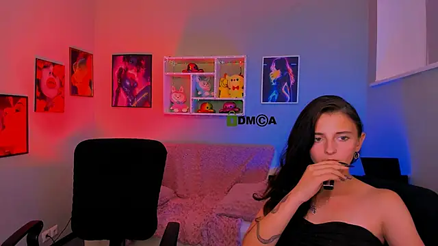 bella_dorn Webcamshow