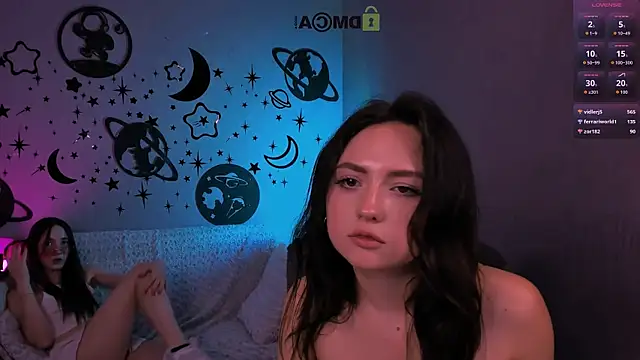הופעת וובקאם של bella_dorn