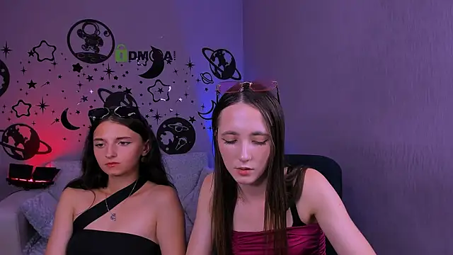 Pokazy przed kamerką – bella_dorn