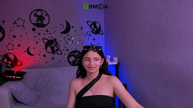 bella_dorn Webcam Show