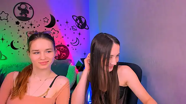 bella_dorn's Webcam Show