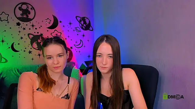 bella_dorn's Webcam Show