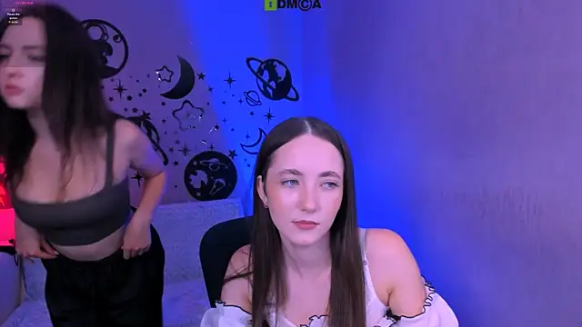 bella_dorn Webcam-Show