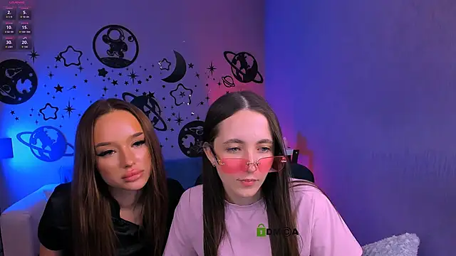 הופעת וובקאם של bella_dorn