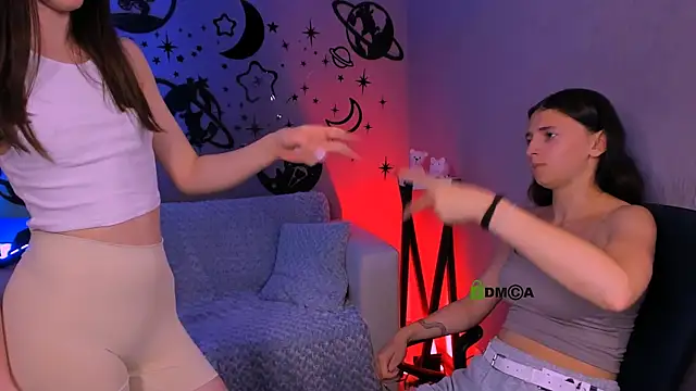 Show modela bella_dorn na web-kameri