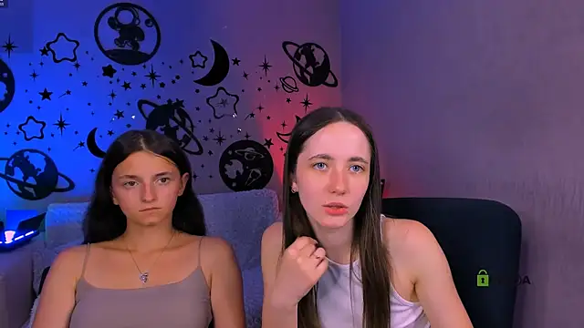 Chat +18 de bella_dorn ao vivo