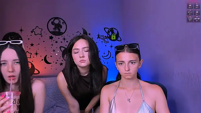 Вебкам-шоу bella_dorn