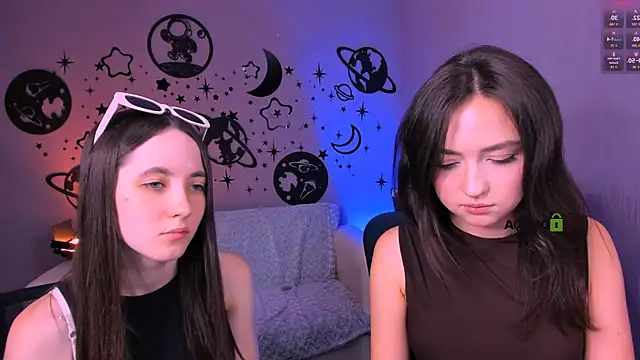 הופעת וובקאם של bella_dorn