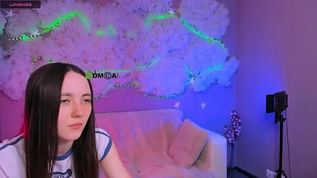 bella_dorn Webcam-Show