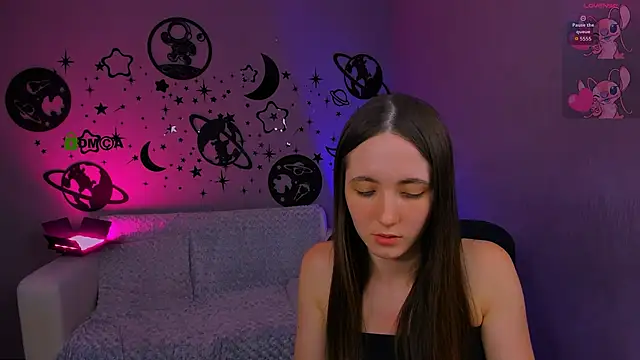 bella_dorn's Webcam Show