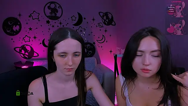 bella_dornn Webbikameraesitys