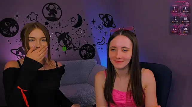 bella_dorn's Webcam Show