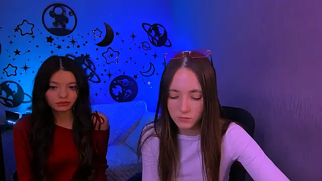 bella_dornn Webbikameraesitys