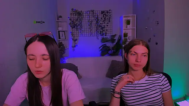 bella_dornn Webbikameraesitys