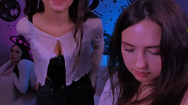 bella_dorn – Kamerová šou