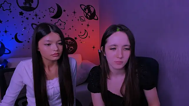 bella_dornn Webbikameraesitys