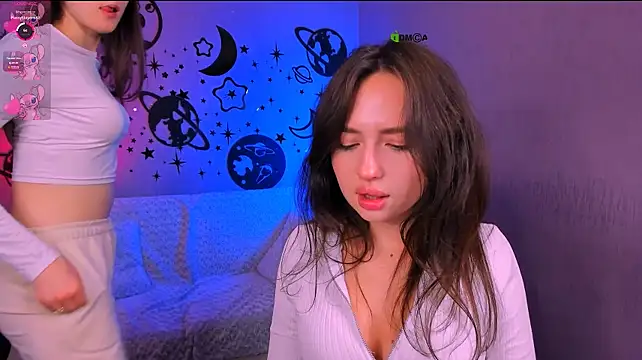 bella_dorn's Live XXX Chat