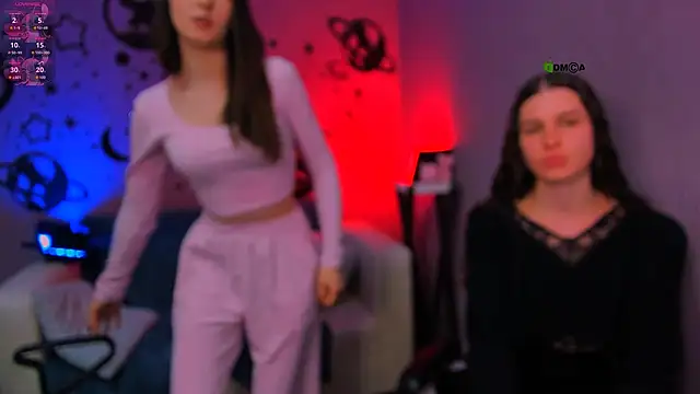 bella_dornn Webbikameraesitys