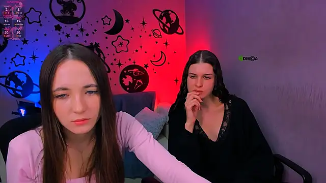 bella_dorn Show in webcam