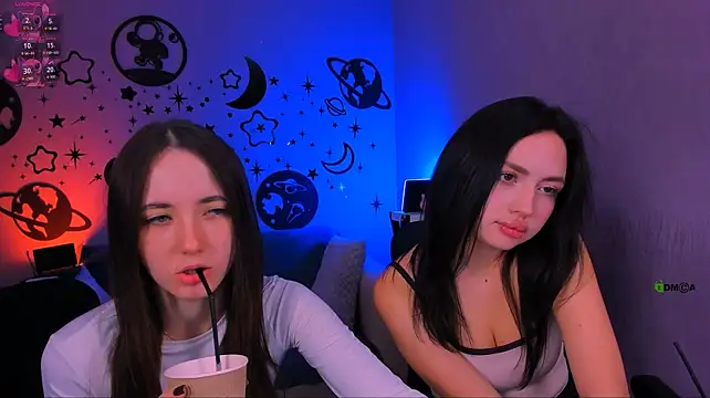 bella_dorn Adlı Modelin Web Kamerası Şovu