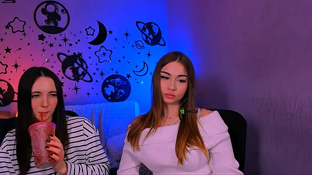 צ'אט XXX בשידור חי של bella_dorn