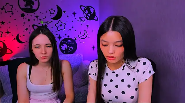 bella_dornn Webbikameraesitys