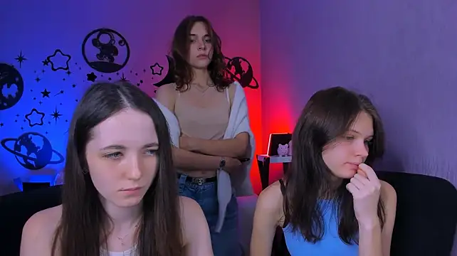 Pokazy przed kamerką – bella_dorn