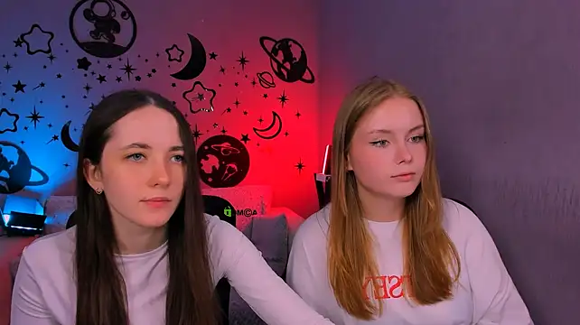 Pokazy przed kamerką – bella_dorn