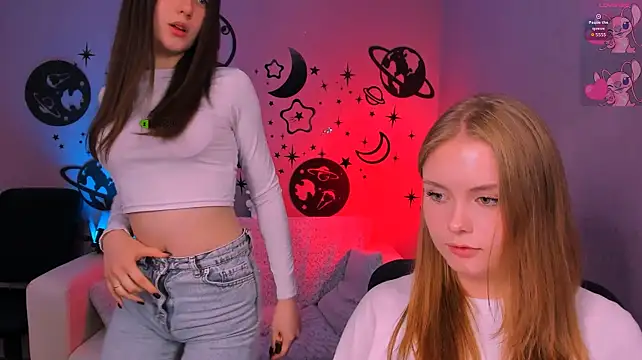 Онлайн чат XXX bella_dorn