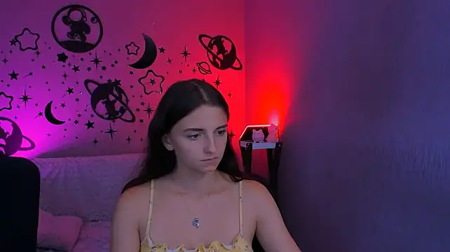 bella_dorn Webcamshow