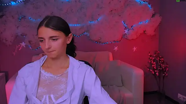 bella_dorn Adlı Modelin Canlı XXX Sohbeti