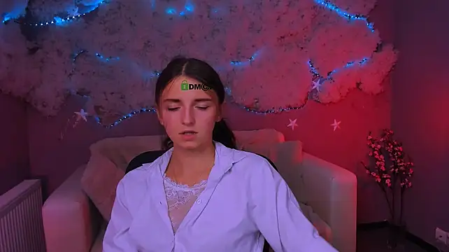 bella_dorn 现场XXX聊天