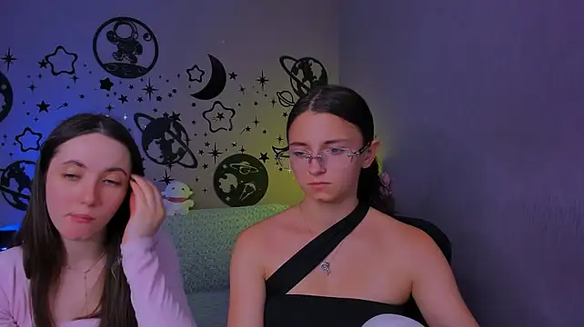 bella_dorn Webcam show