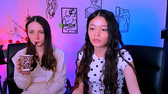 Webkamerová show bella_dorn