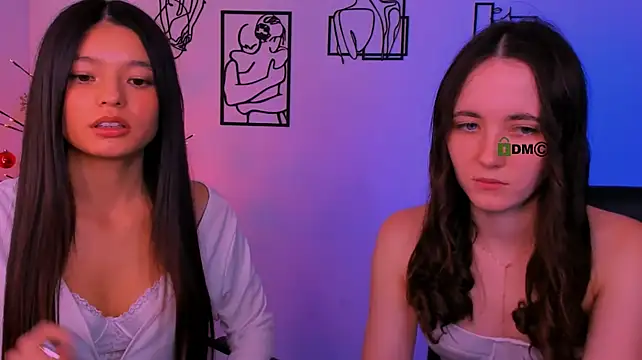 הופעת וובקאם של bella_dorn